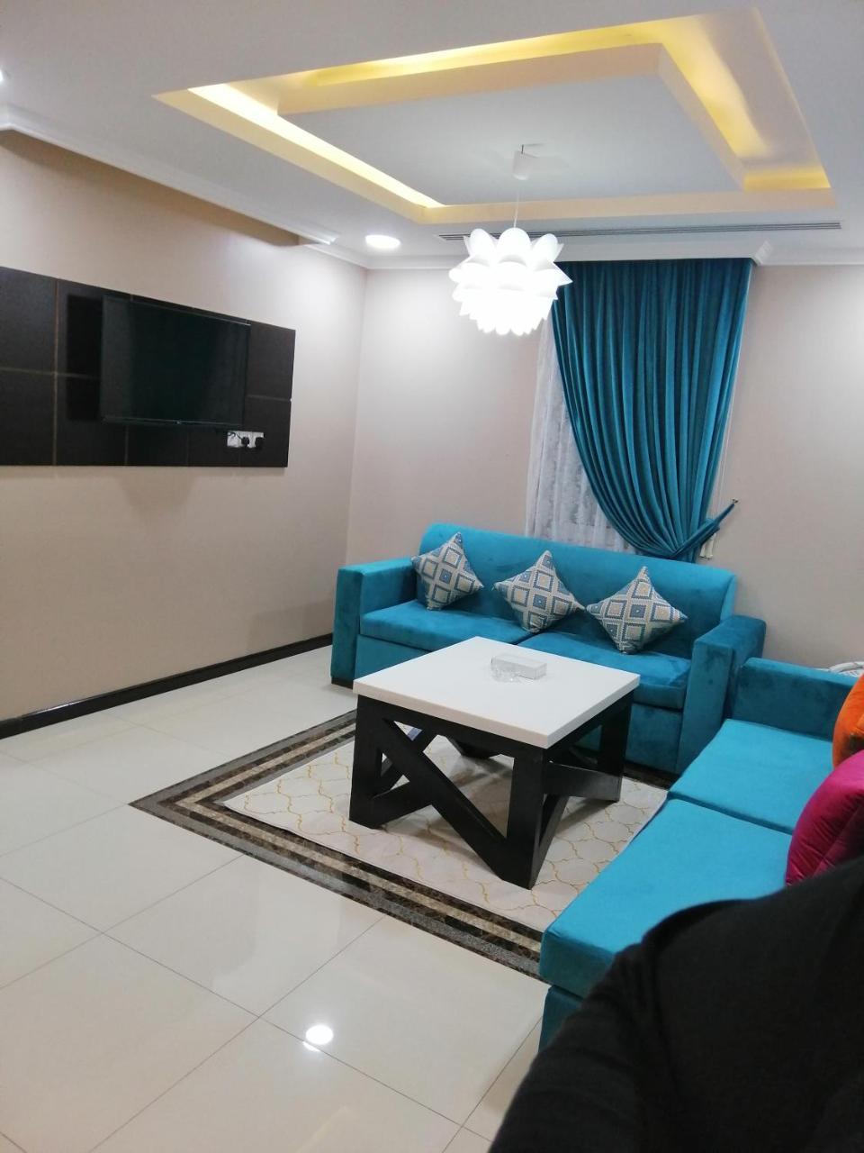 اصاله الشروق للأجنحه الفندقيه Al Khobar Esterno foto